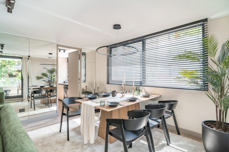 comedor depto piloto Crusoe las condes