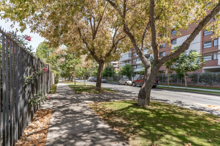 barrio calle las condes