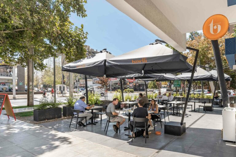 barrio las condes cafeteria tavelli